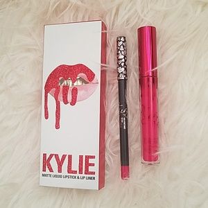 KYLIE Cosmetics LipKit